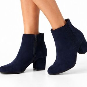 Nine West Blue Faux Suede Qualner Chelsea Block Heels Women’s Size 9M